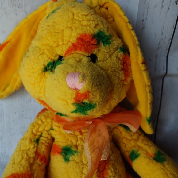 Petting Zoo Bunny Plush Yellow Carrot Print Fur 15" Stuffed Animal Easter - Picture 3 of 9